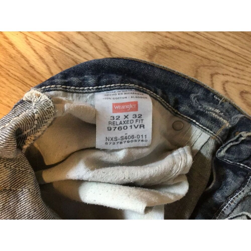 Wrangler Blue Jeans Relaxed Fit 32/32 Zipper Fly Casual Western Street wear 530A - Picture 5 of 5